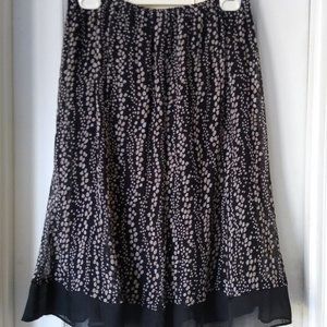 Sheer/lined knee-length Skirt